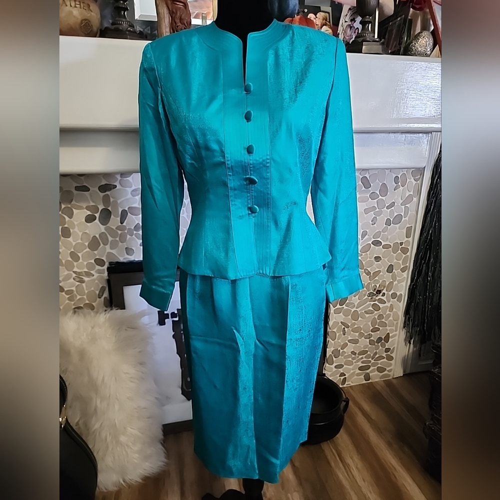 Vintage Papéll Petites 100% Silk Skirt Suit, Turquoise 4P